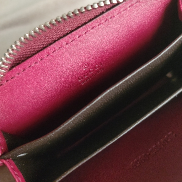 Gucci crocodile zipper card case - Picture 3 of 9